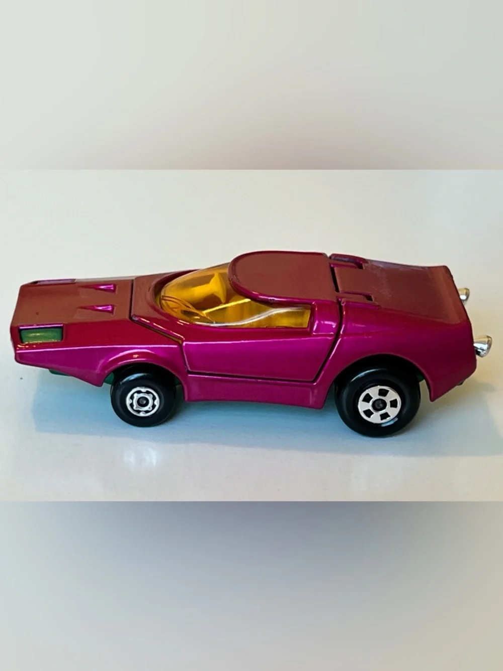 Vintage Matchbox Rolamatics 1973 No. 39 Clipper Lesney England Metallic Magenta